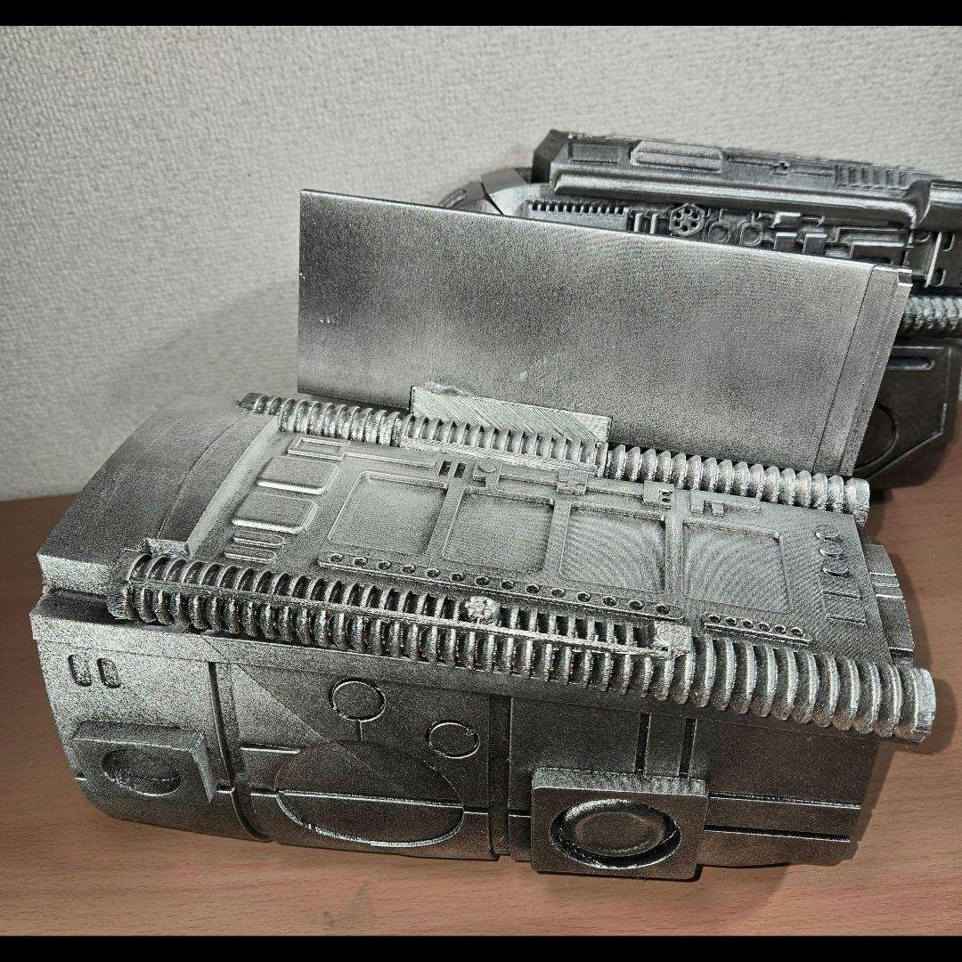 実物大 プレデター リストブレイドガントレット レプリカ エイリアン