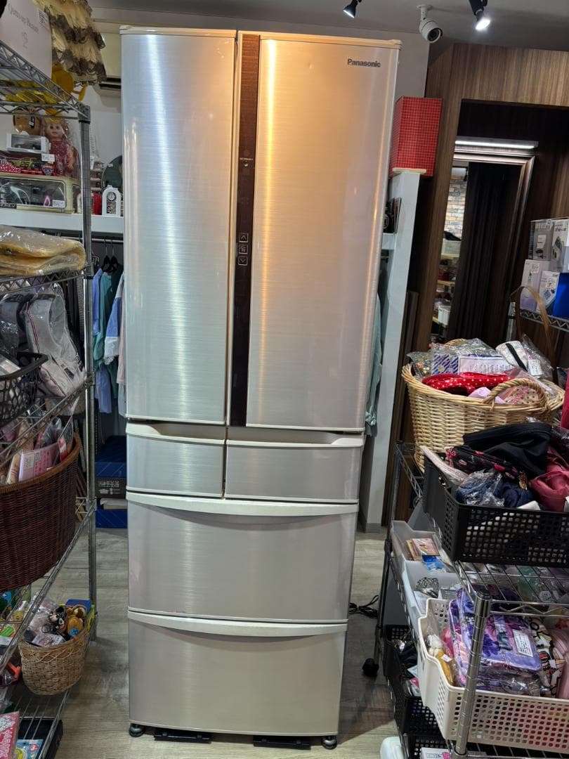 Panasonic NR-F431V-N 自動製氷機能付き大型冷蔵庫　426L 中古 近郊送料格安 パナソニック 411L 6ドア冷蔵庫 フレンチドア NR