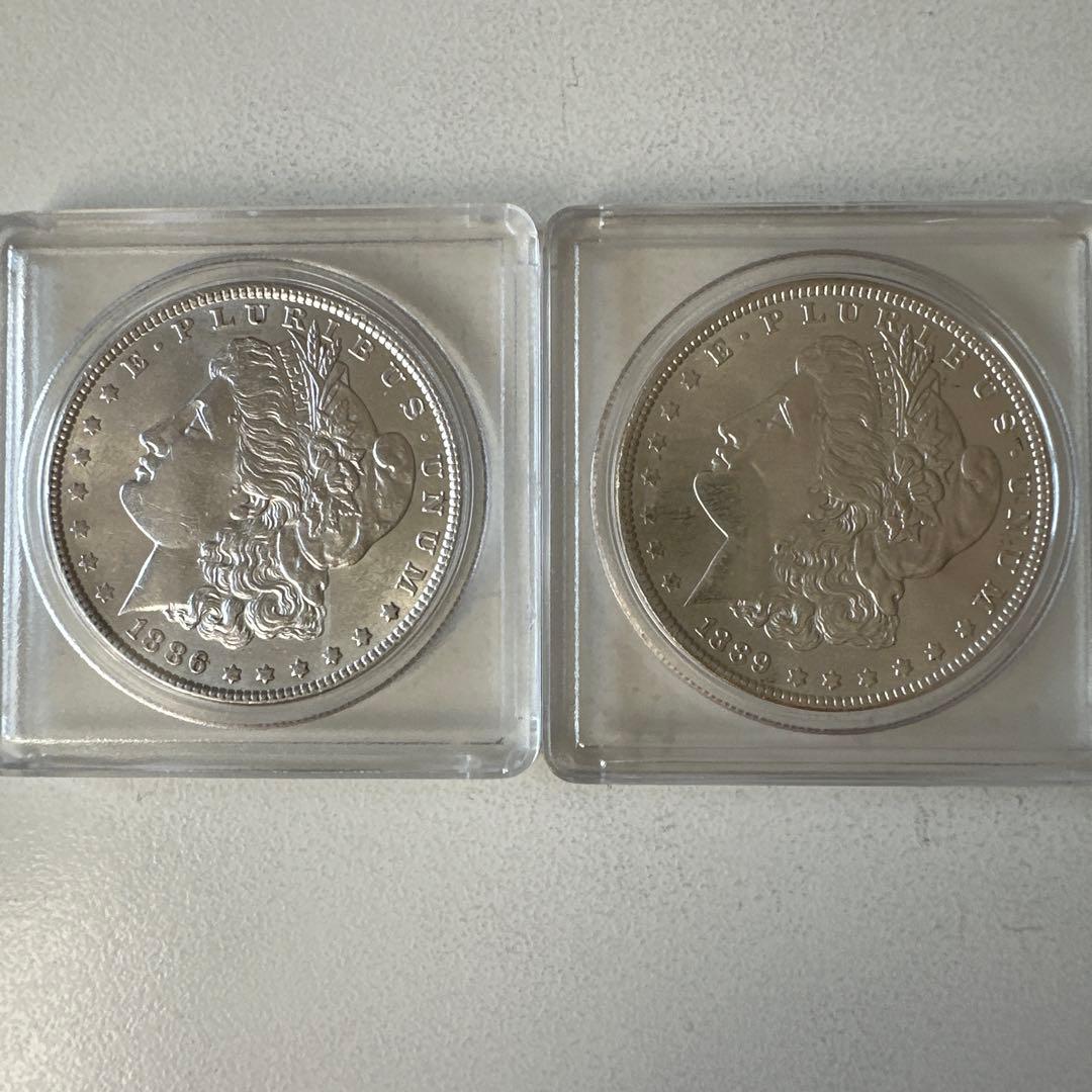1886年と1889年製造　米国モーガンダラー1ドル銀貨X 2枚