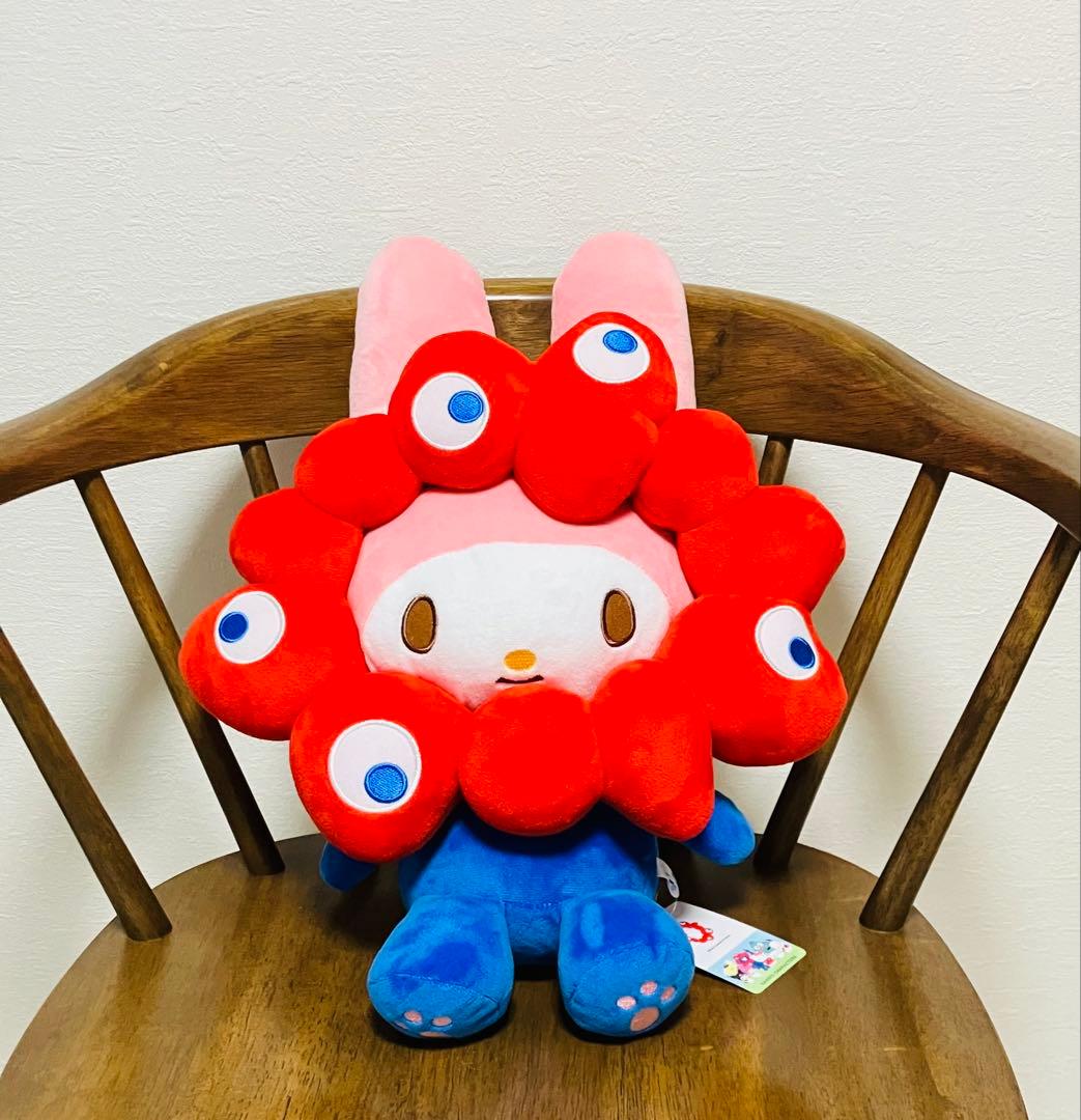 【タグ付き】大阪関西万博 ミャクミャク×サンリオ なりきりぬいぐるみマイメロディ