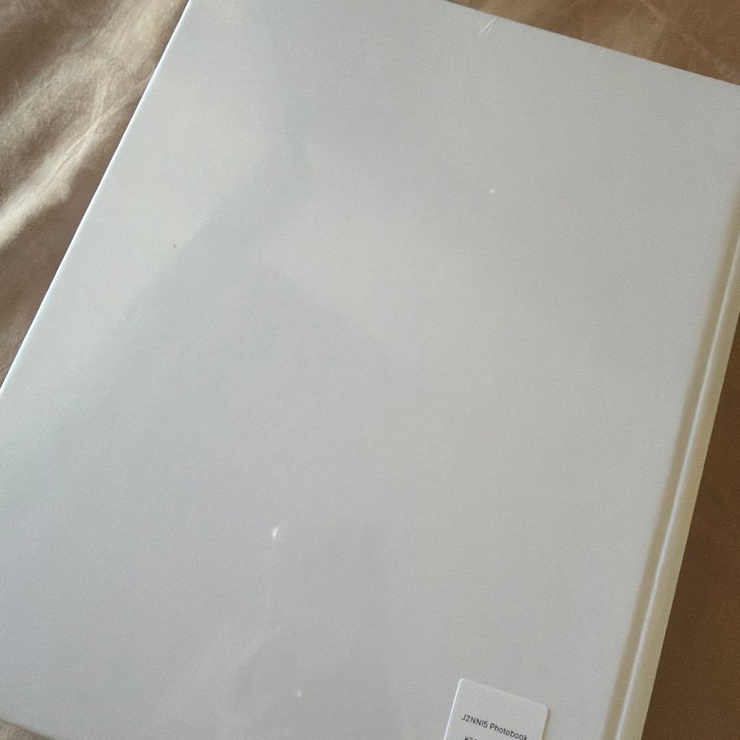 JENNIE J2NNI5 写真展 ジェニ 写真集 フォトブック しおり付き - メルカリ