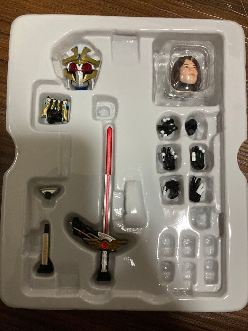 S.H.Figuarts 真骨彫　仮面ライダーイクサ