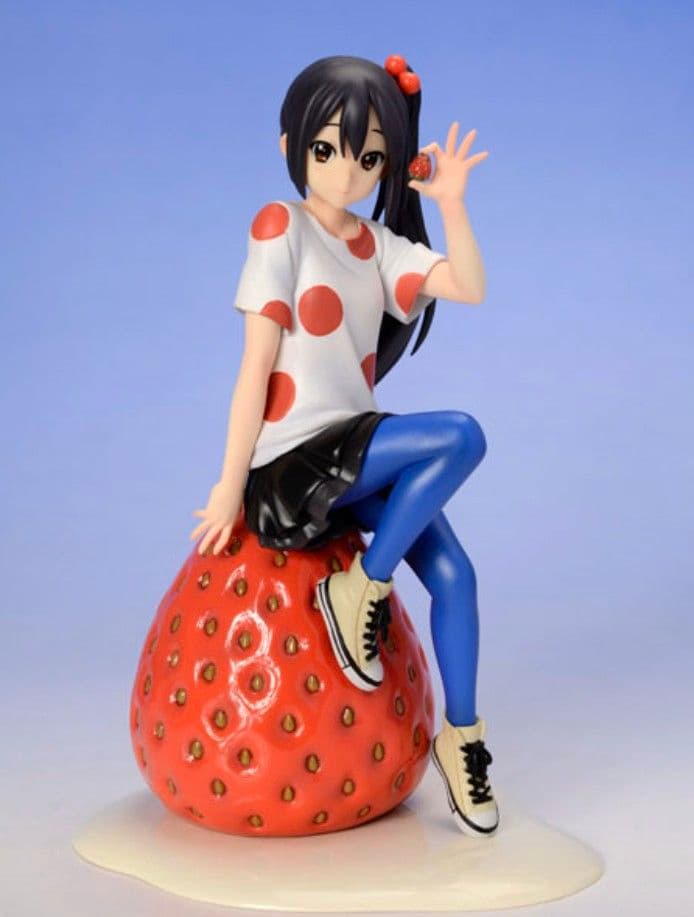 【新品未開封】京アニショップ限定 けいおん！中野梓 1/8 完成品 フィギュア