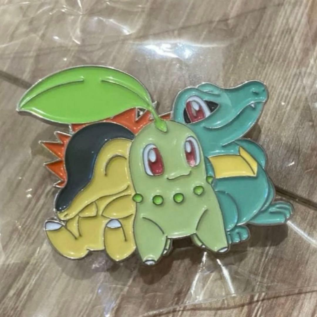 チコリータ ヒノアラシ ワニノコ ポケモン 御三家 ピンバッジ - メルカリ