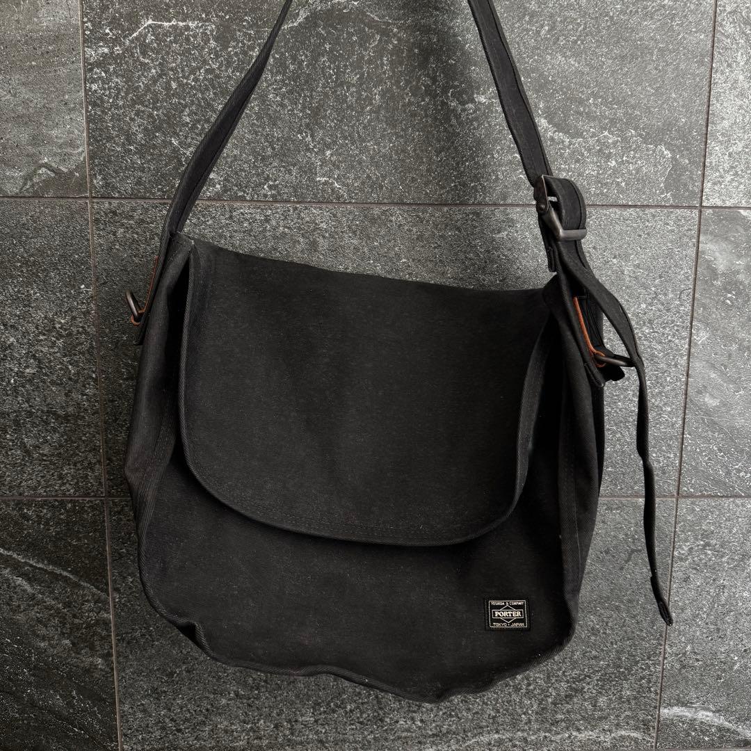 PORTER ブラック メッセンジャーバッグ大容量　黒 ポーター シングス メッセンジャーバッグ 674-17865 （カラー