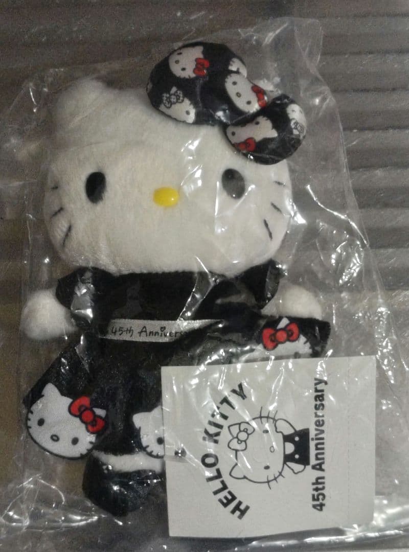 サンリオ ハローキティ45周年アニバーサリー マスコット ハローキティ