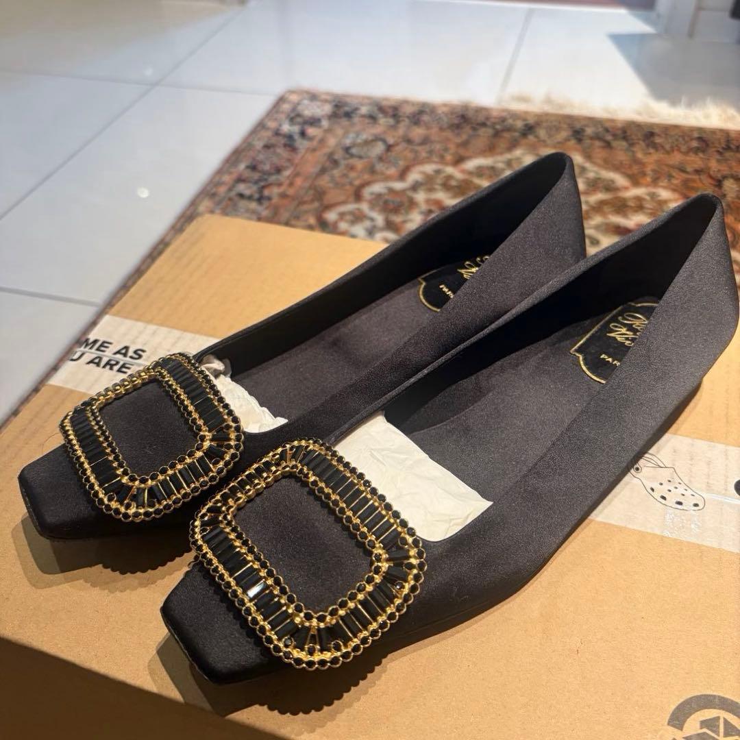 ロジェヴィヴィエ パンプス 35ブラック - メルカリ