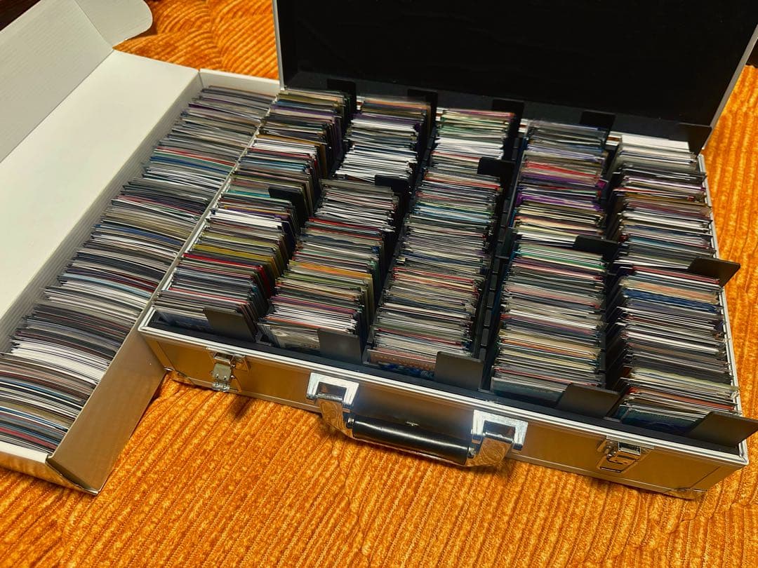 超豪華 アタッシュケース+UR以上(汎用多数) 6,000枚以上 大量まとめ売り アルミアタッシュケースGMT8013-155ブラック|バッグ製造・通販の