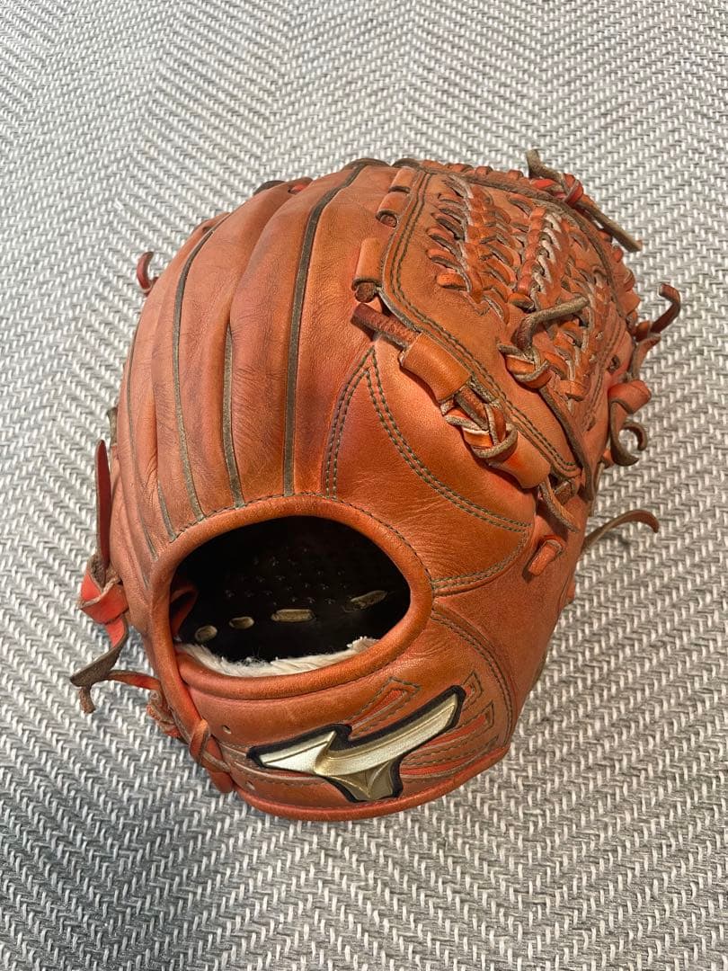 ミズノMizunoグローバルエリート 軟式内野　値下げ　どなたかお使い下さい！ MIZUNO（ミズノ） （メンズ）軟式用グラブ 内野手 グローバルエリート