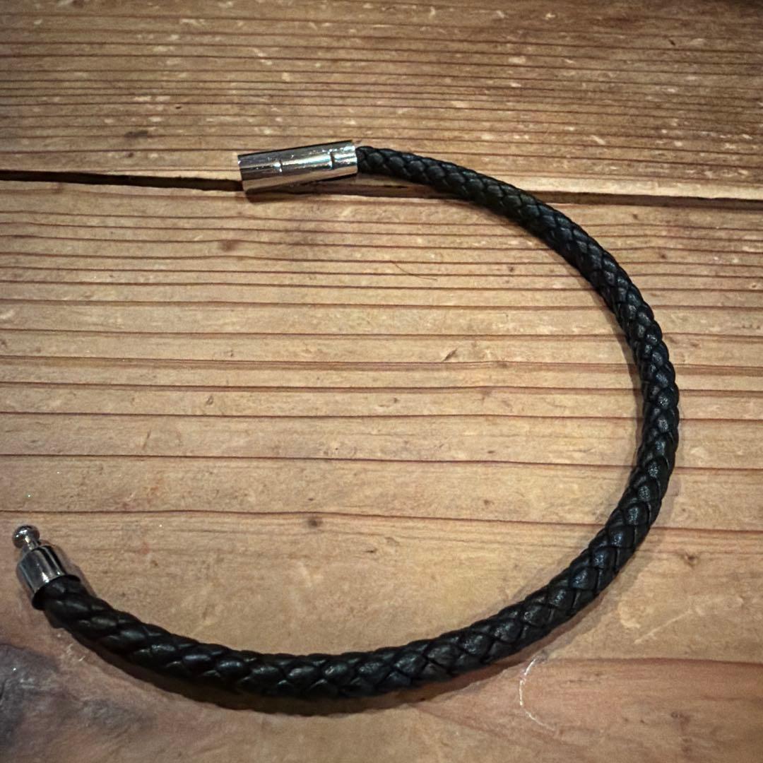 HERMES エルメス レザーブレスレット 《ゴリアテ》