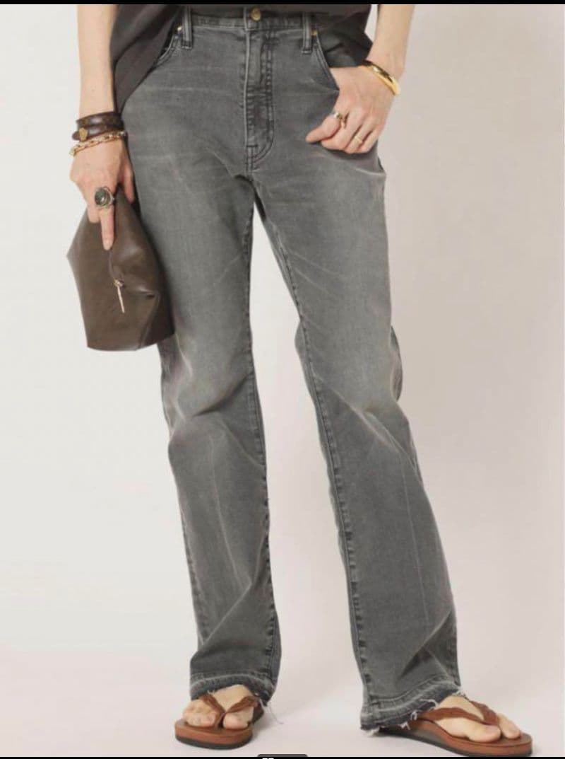 MUSEドゥーズィエムクラス flare hemデニム XS SURT　グレー