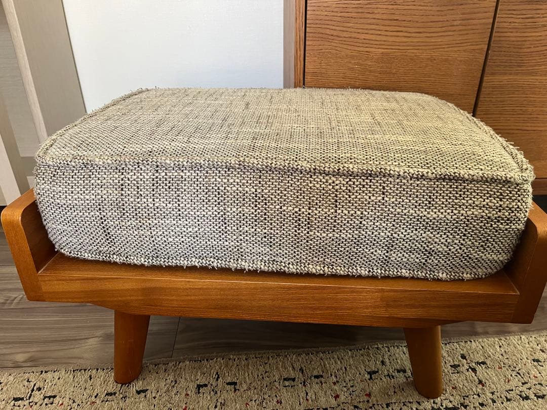 unico ウニコALBERO オットマン