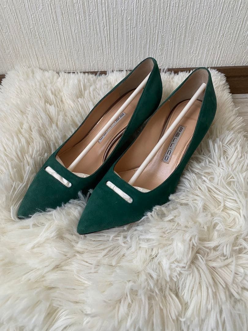 【お値下げ】PELLICOスエード ポインテッドトゥ パンプス 23〜23.5㌢ PELLICO グレー ポインテッド パンプス チャンキーヒール 23.5 - メルカリ