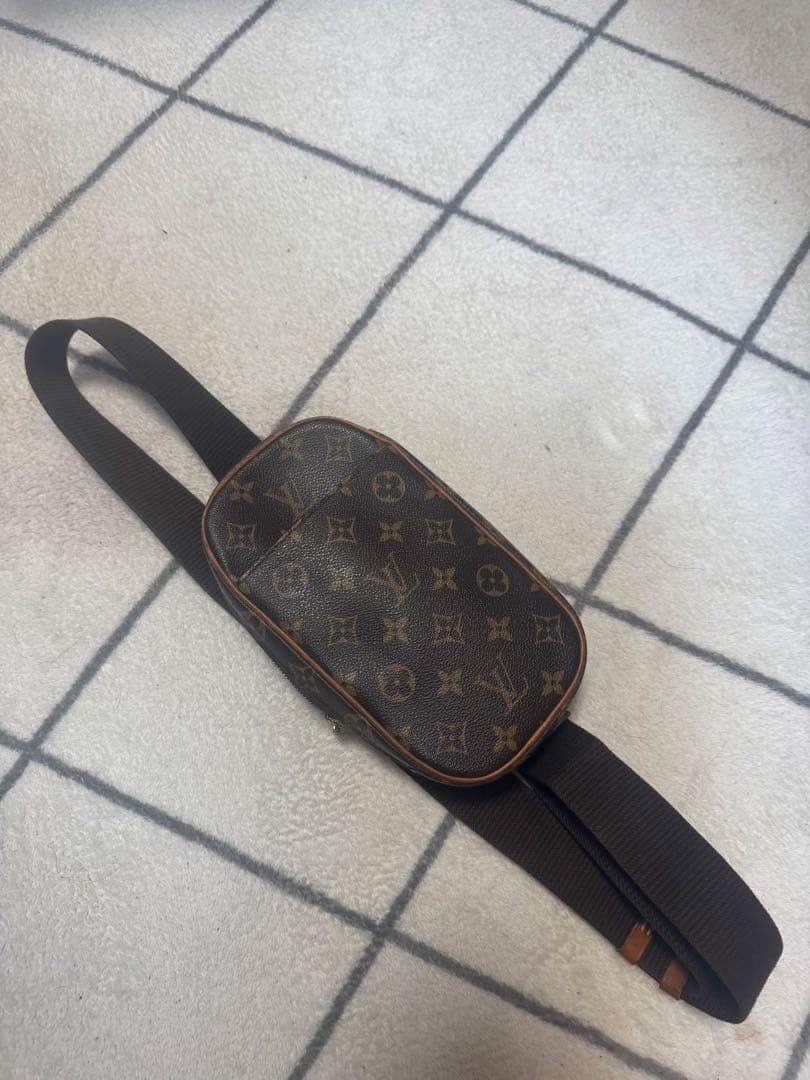 Louis Vuitton ボディバッグ モノグラム