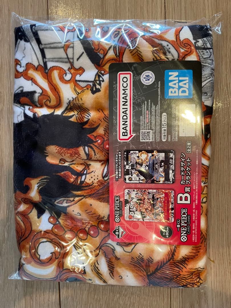 一番くじ ワンピース B賞 カードデザインブランケット エース - メルカリ