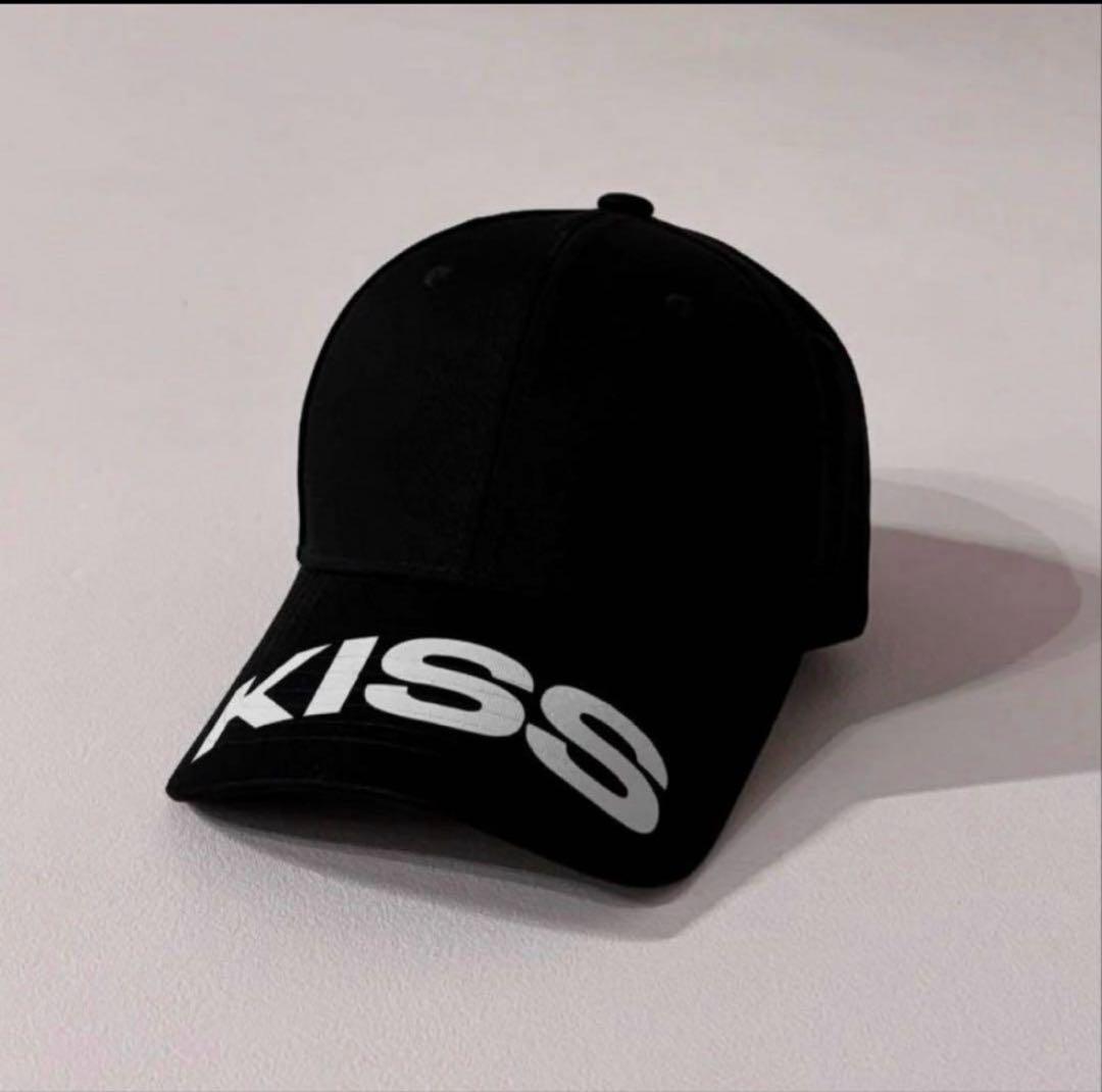 kiss the club キャップ