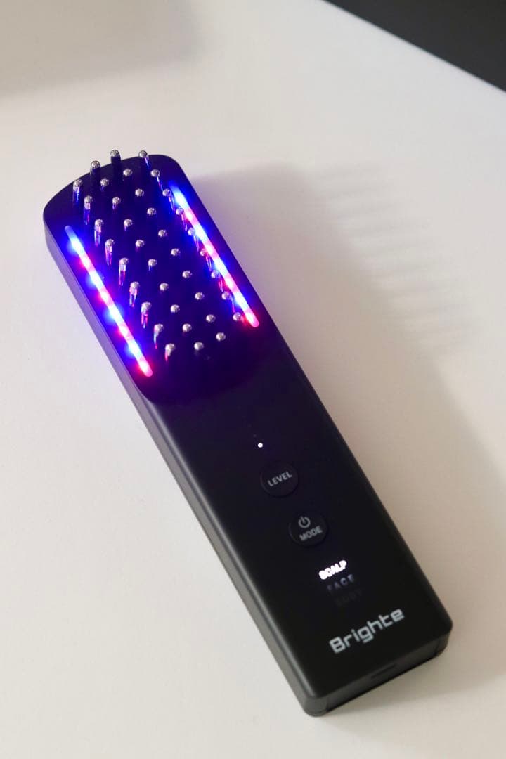 美品 ／ ブライト エレキブラシ - Brighte LED美顔器 Brighte ブライト ELEKI BRUSH+ エレキブラシ 美顔器 EMS RF LED搭載