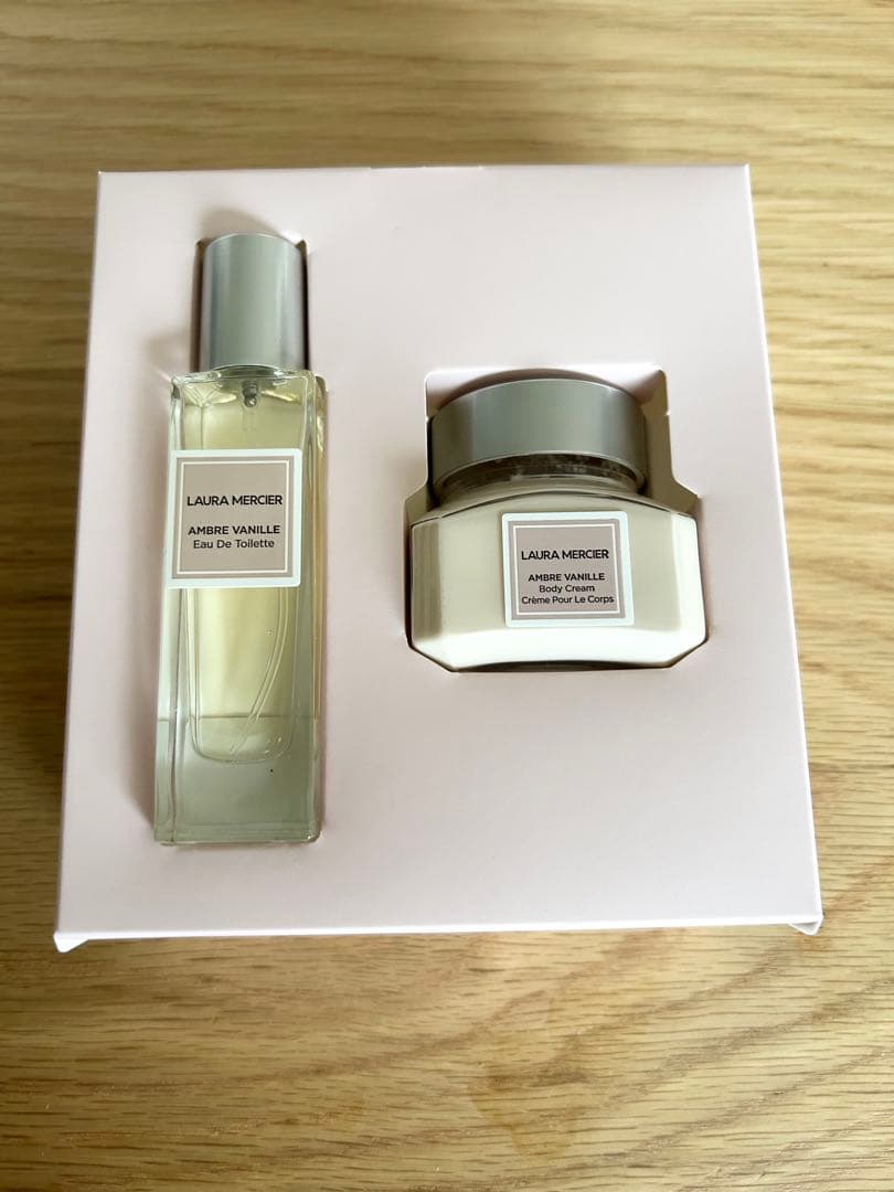 【生産終了】LAURA MERCIER アンバーバニラ セット
