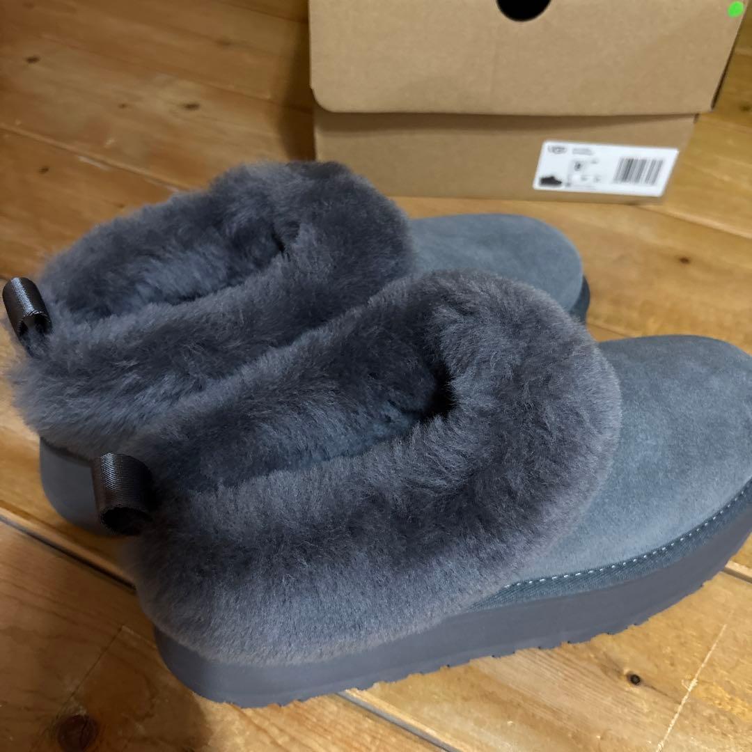UGG Tazzelle ムートンブーツ 8 グレー