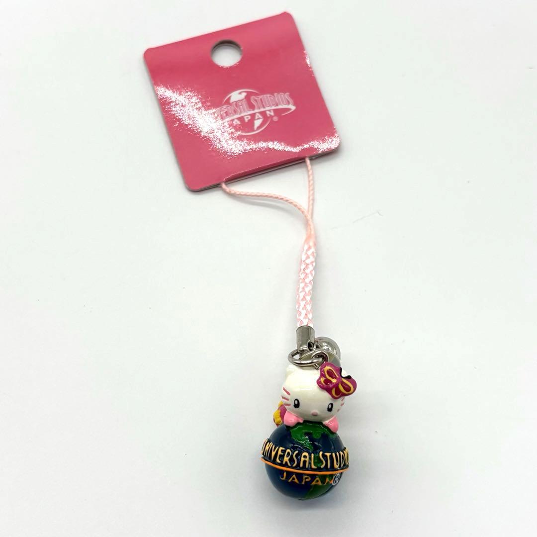 新品】ハローキティ ユニバ USJ ストラップ 根付け 地球儀 ピンク