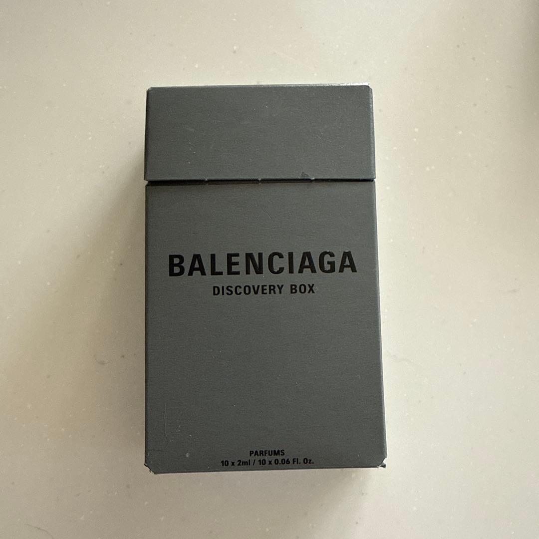 BALENCIAGA ディスカバリーボックス