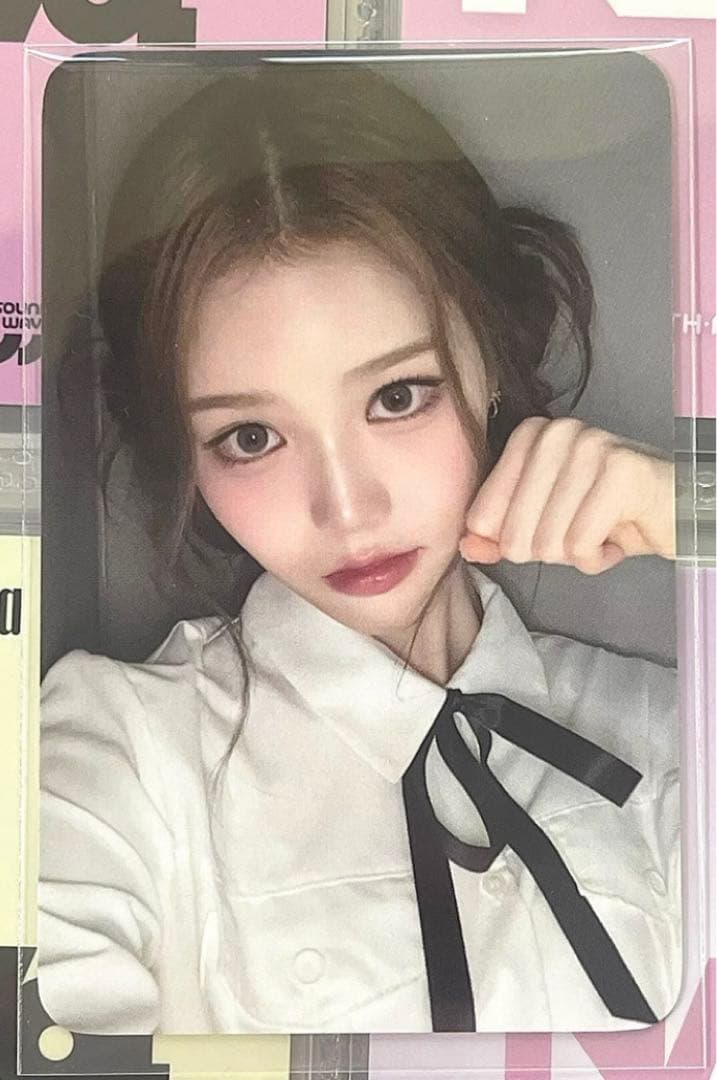 izna イズナ セビ N/a withmuu ラキドロ 特典 トレカ - メルカリ