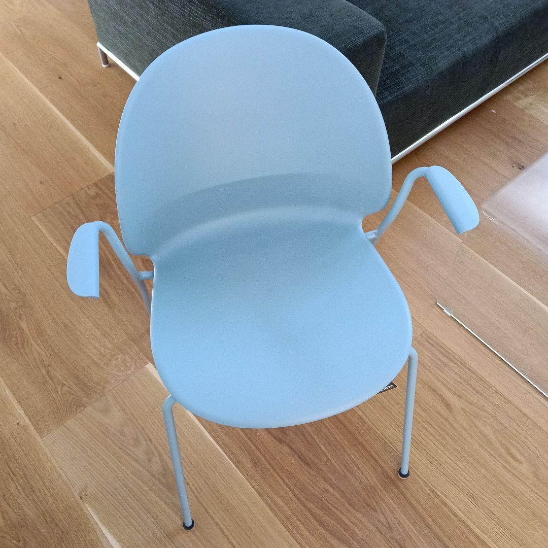 フリッツ・ハンセン　ライトブルー アーム付きチェア