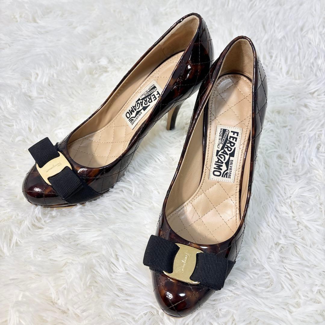 ☆極美品☆サルヴァトーレフェラガモ パンプス ハイヒール ヴァラリボン べっ甲