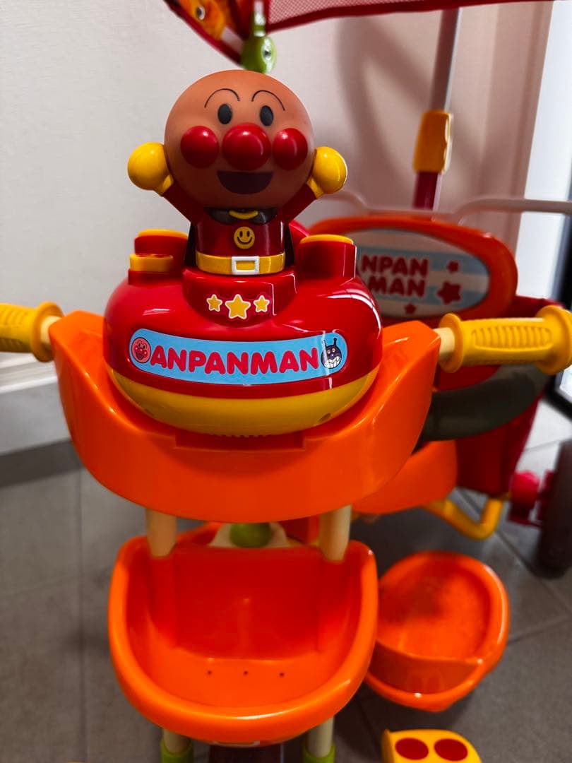 とくべい517様専用 それいけ! アンパンマンデラックス 三輪車 - メルカリ