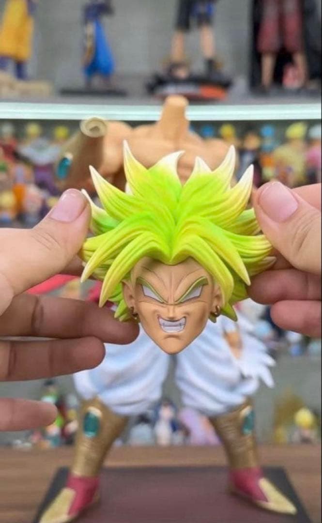 ドラゴンボール 悟空 超サイヤ人 ブロリー フィギュア - メルカリ