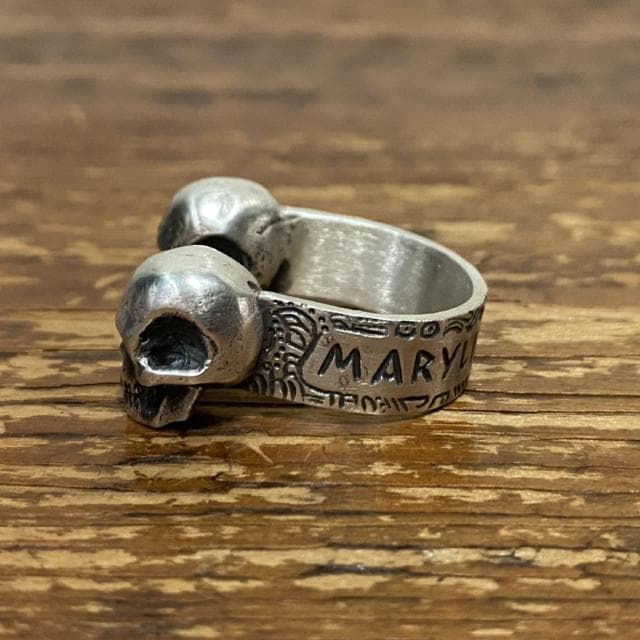 ジョニーデップ愛用 marylin of mars ダブルスカルリング|mercari