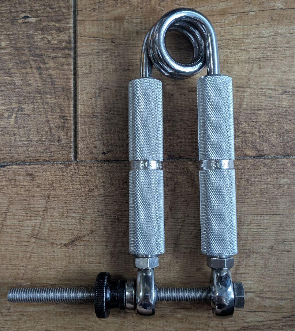 CoC No. 3のチョーカーハンドグリッパー