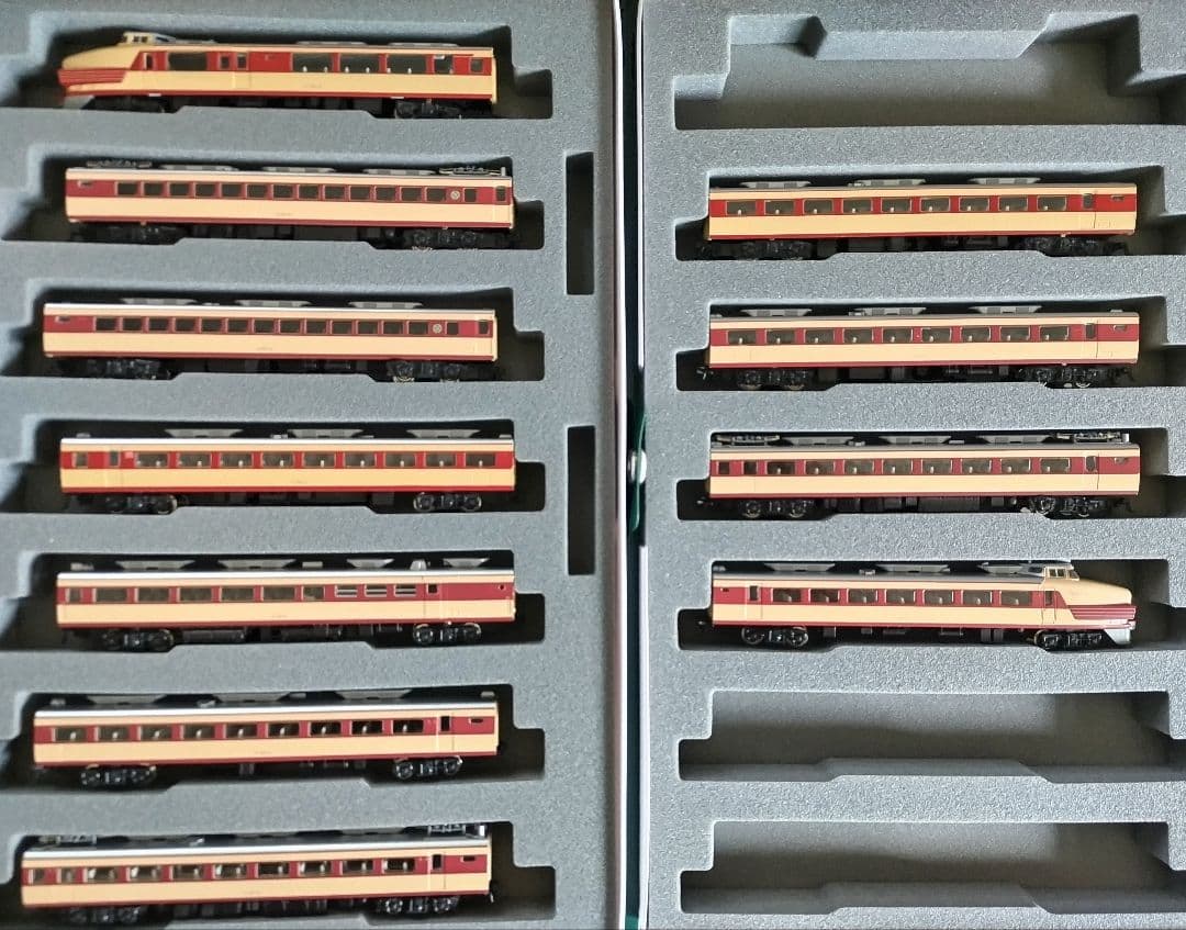 Nゲージ 181系直流特急電車「特急しおじ」11両編成　KATO