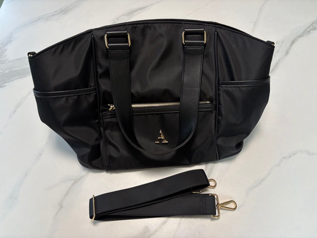 Aprily アプリリー 2Wayマルチラウンドバッグ - メルカリ