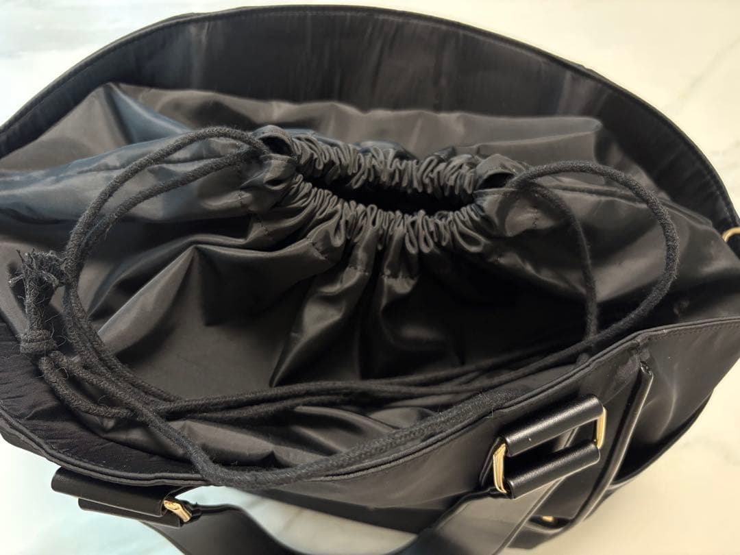 Aprily アプリリー 2Wayマルチラウンドバッグ - メルカリ