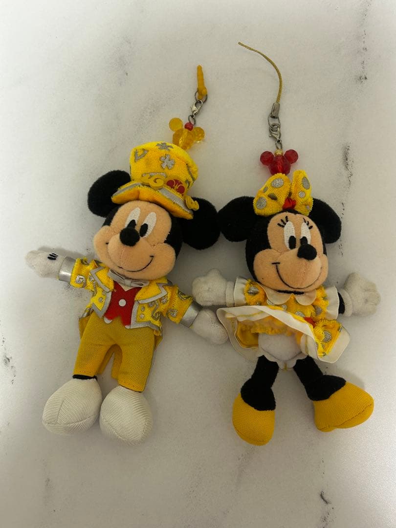 ミッキー ミニー ストラップ 入手困難