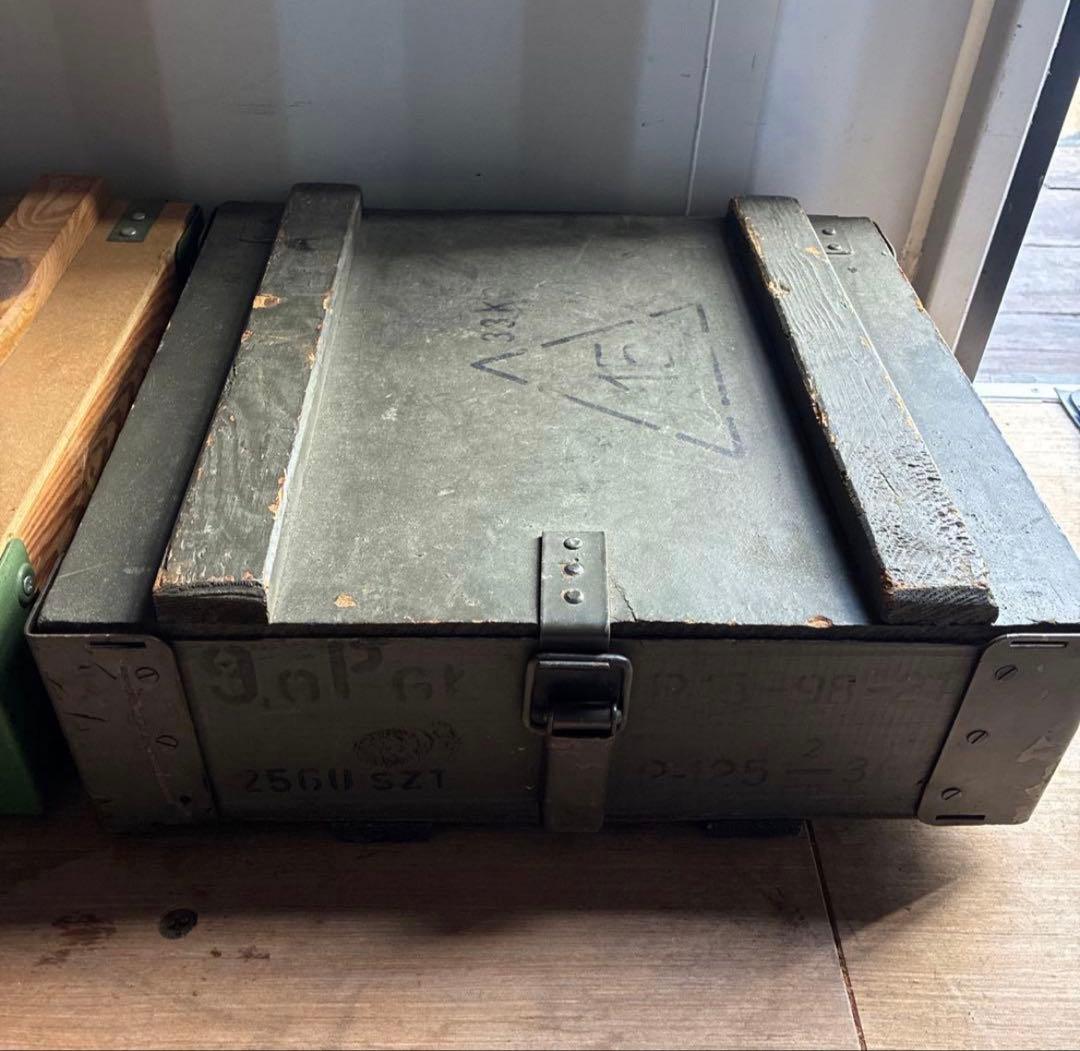 ユーロミリタリー実物　木製ボックス キャリーケース アンモボックス 収納ボックス ドイツ軍 アムニッション ウッドボックス ロープハンドル付き