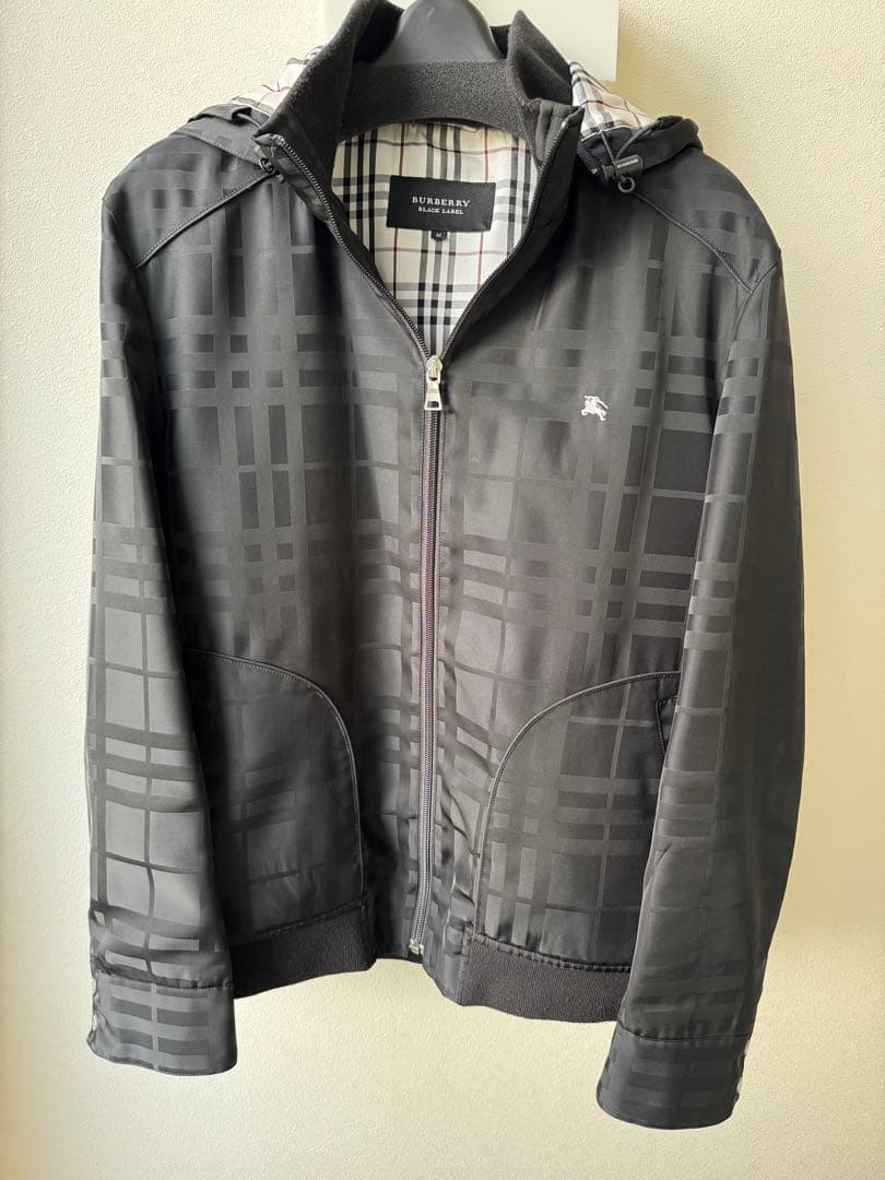 バーバリーブラックレーベル　シャドーチェック柄ナイロンブルゾン アウター M