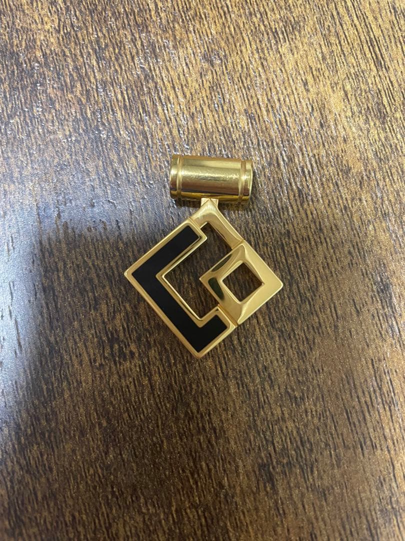 コラントッテ ネックレス ゴールド×ブラック