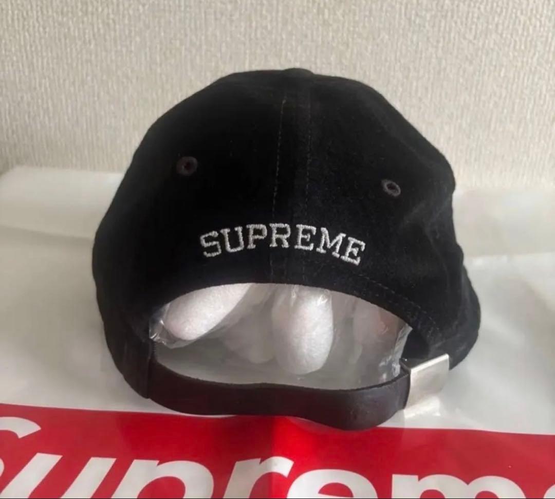 Supreme ブラック キャップ S刺繍 - メルカリ