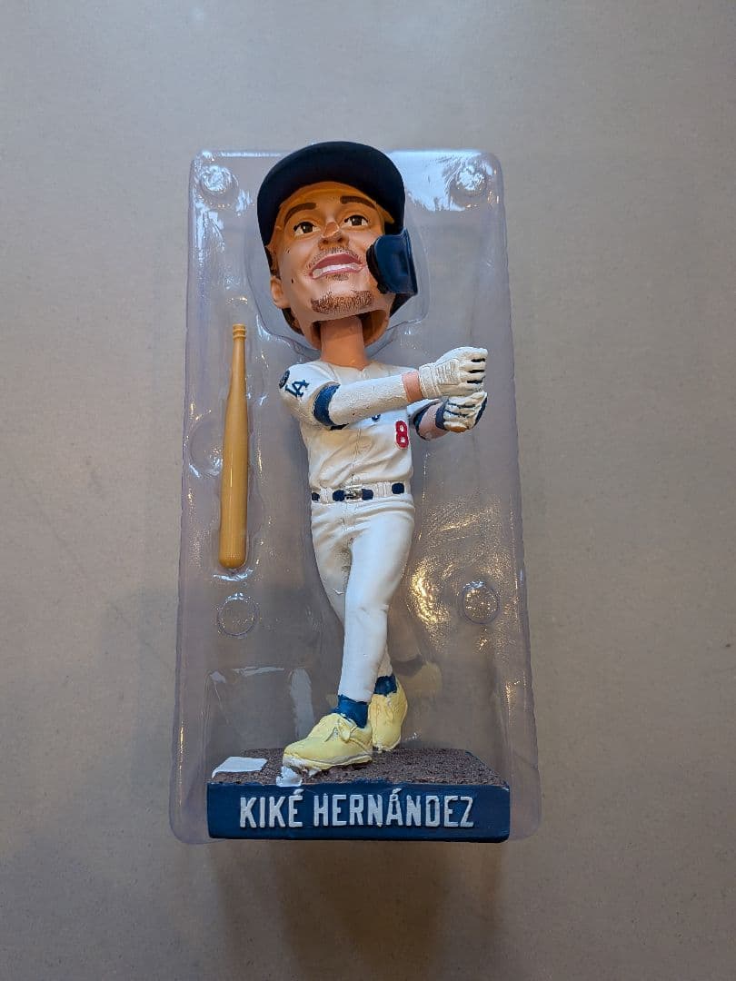 訳ありドジャース キケヘルナンデス ボブルヘッド 8/31ドジャース戦