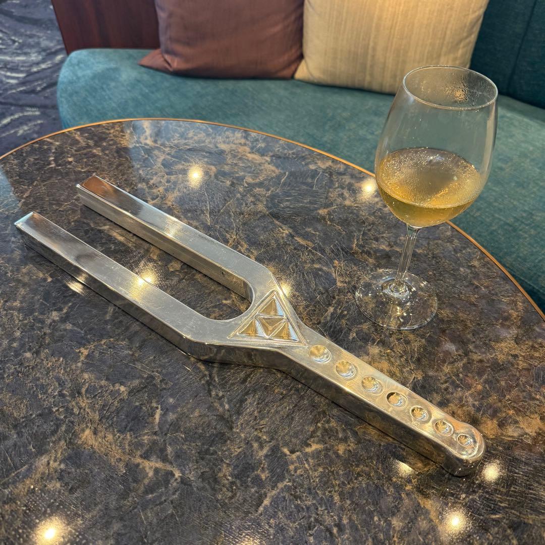 年末特価※D288Hz ヒーリング ビッグチューニングフォーク〈大型音叉