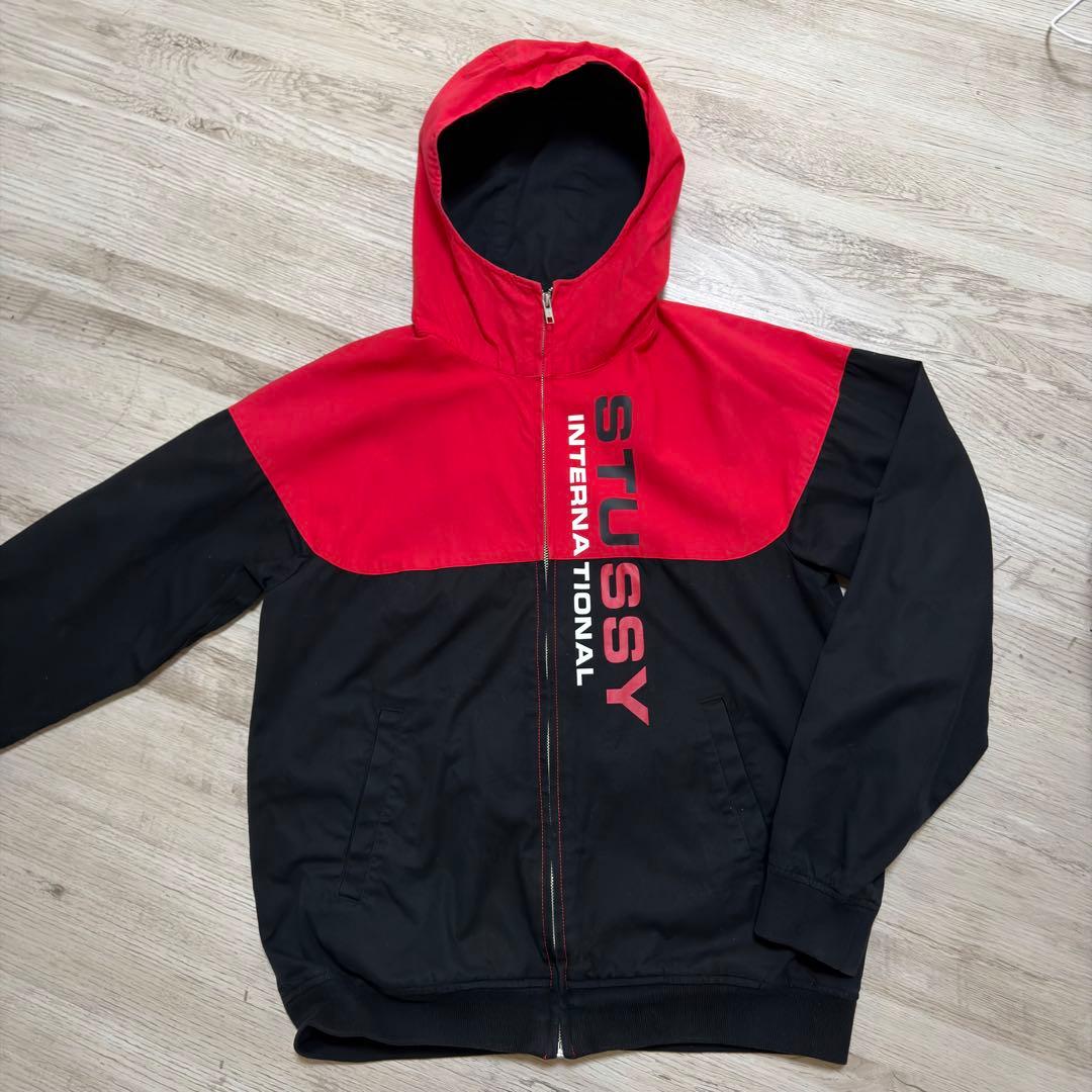 STUSSY フード付きナイロンジャケット - メルカリ