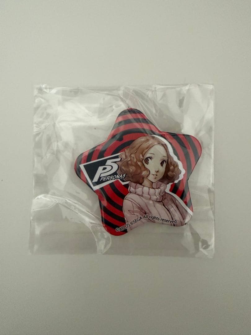 【最終値下げ‼️】ペルソナ5 缶バッジ 奥村春 プリロール2020購入特典 P5X』奥村春（コードネーム：ノワール）のゲーム内イラストを使用した