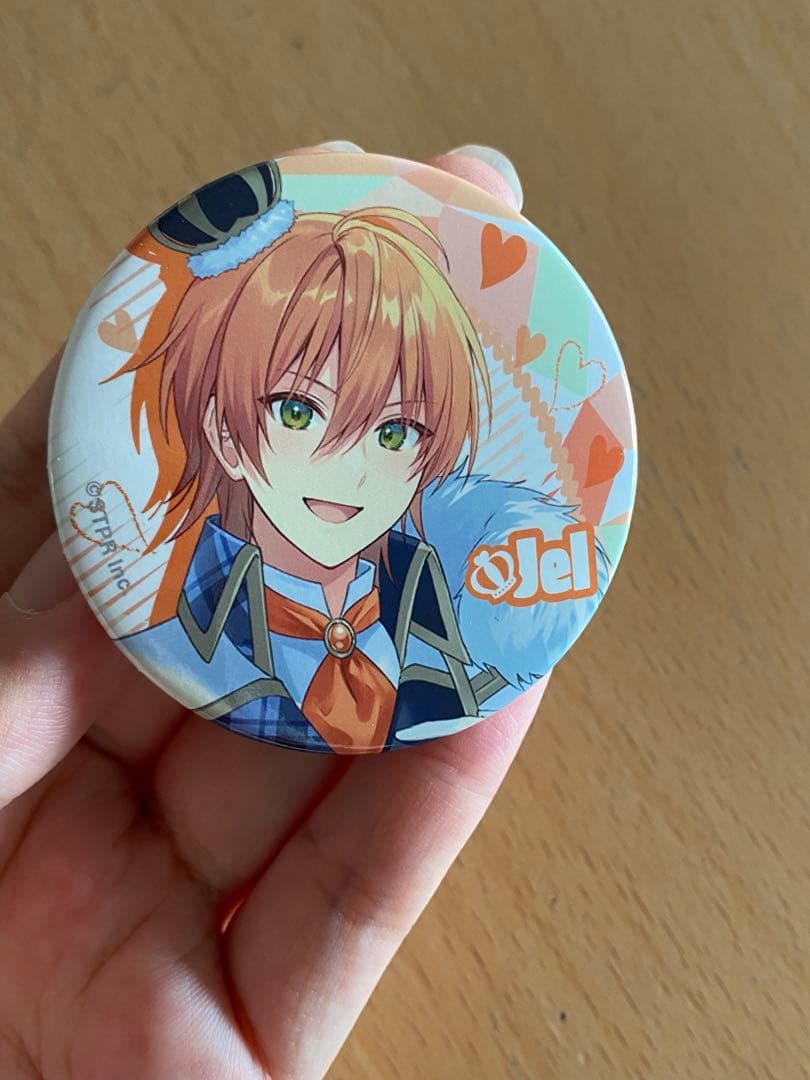 すとぷり ジェル 缶バッジ - メルカリ