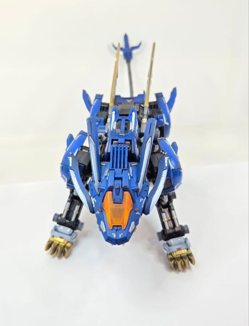 ご*ま様 完成品　REALIZE MODEL RMZ-001 ブレードライガー インタビュー】ゾイド「RMZ-001 ブレードライガー」＆「RMZ-002