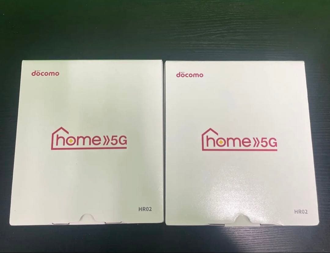 たくと docomo 5g HR02 ダークグレー 2台セット