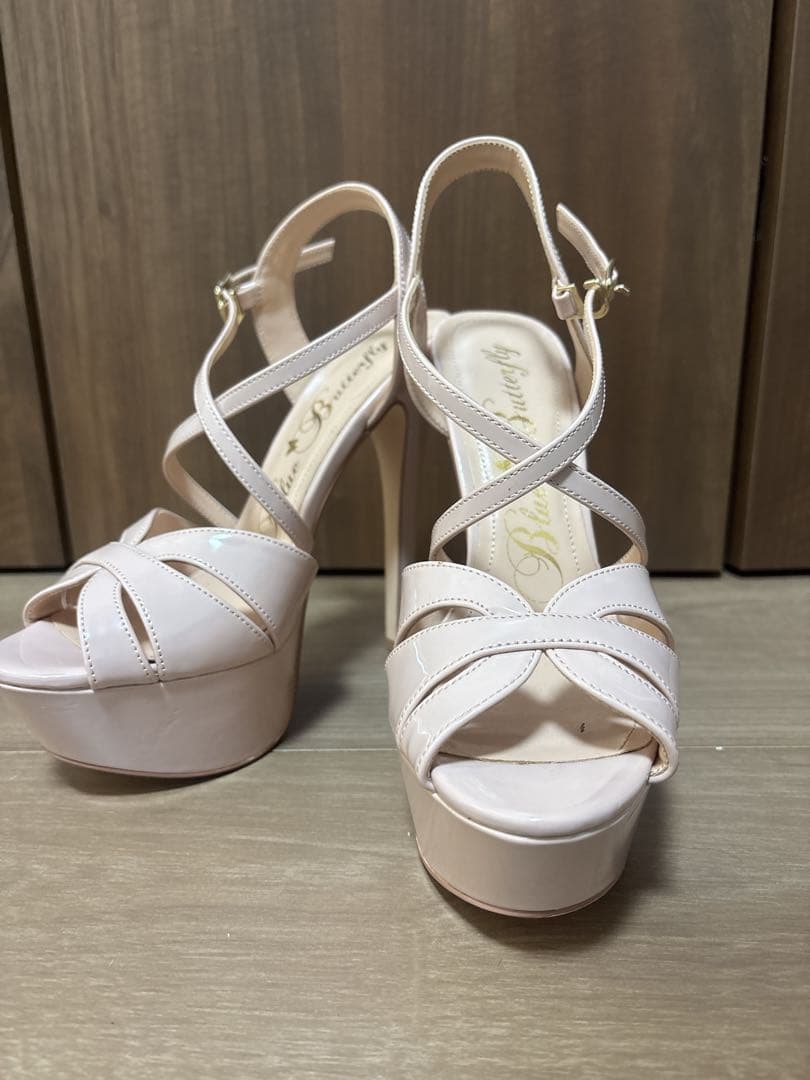 Blue Butterfly ブルーバタフライ ハイヒール