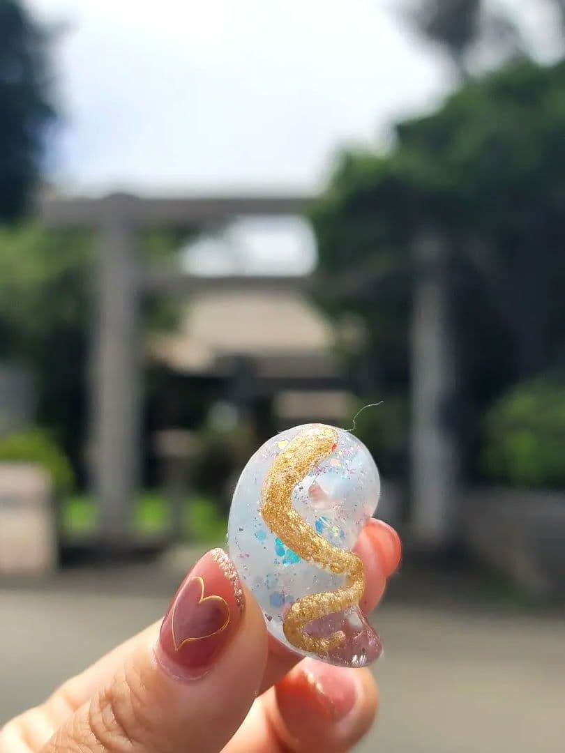 A本日価格★富を築き目標達成と成功特大金蛇勾玉オルゴナイト