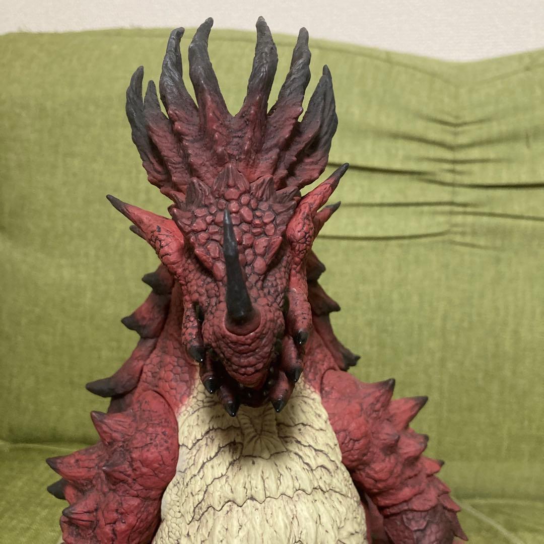 CCP モンスターハンター ギガソフビシリーズ 01 ラオシャンロン - メルカリ